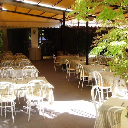 Albergo Giardino Cernobbio Kültér fotó