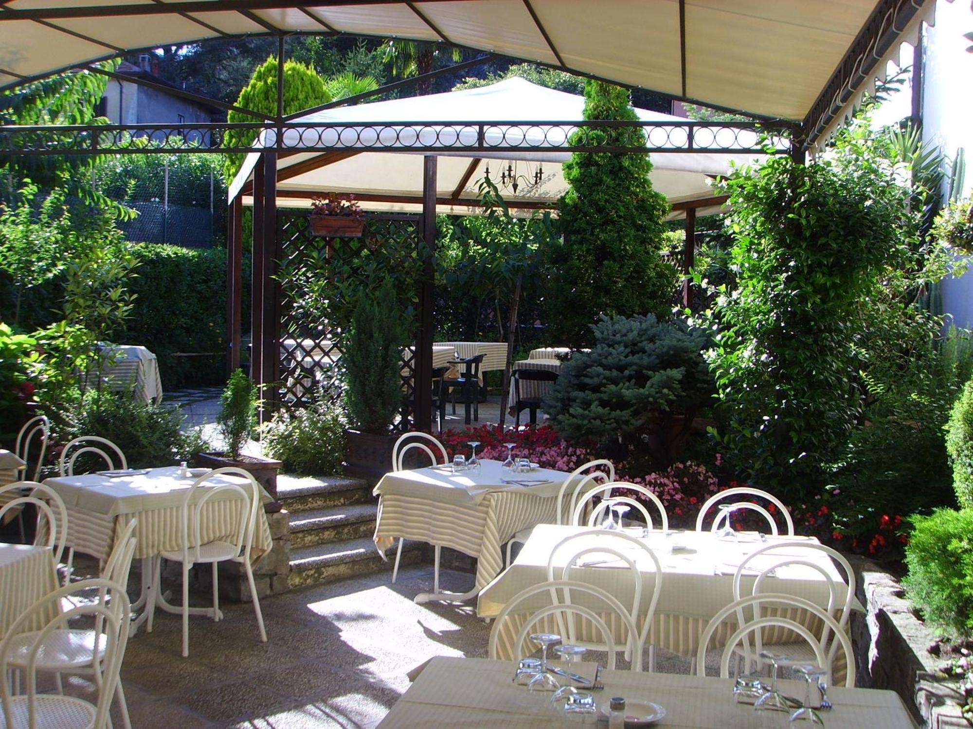 Albergo Giardino Cernobbio Kültér fotó