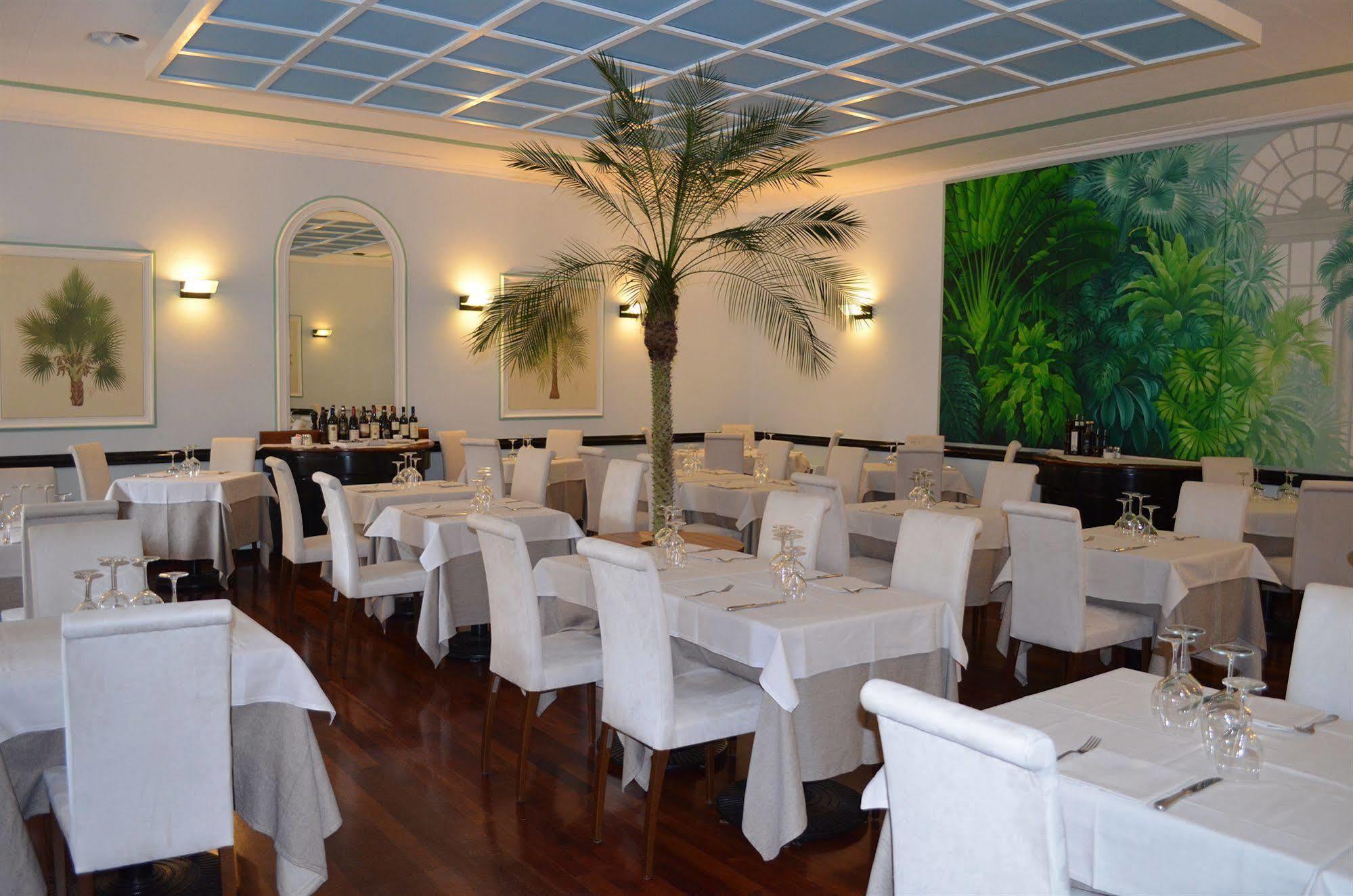 Albergo Giardino Cernobbio Kültér fotó