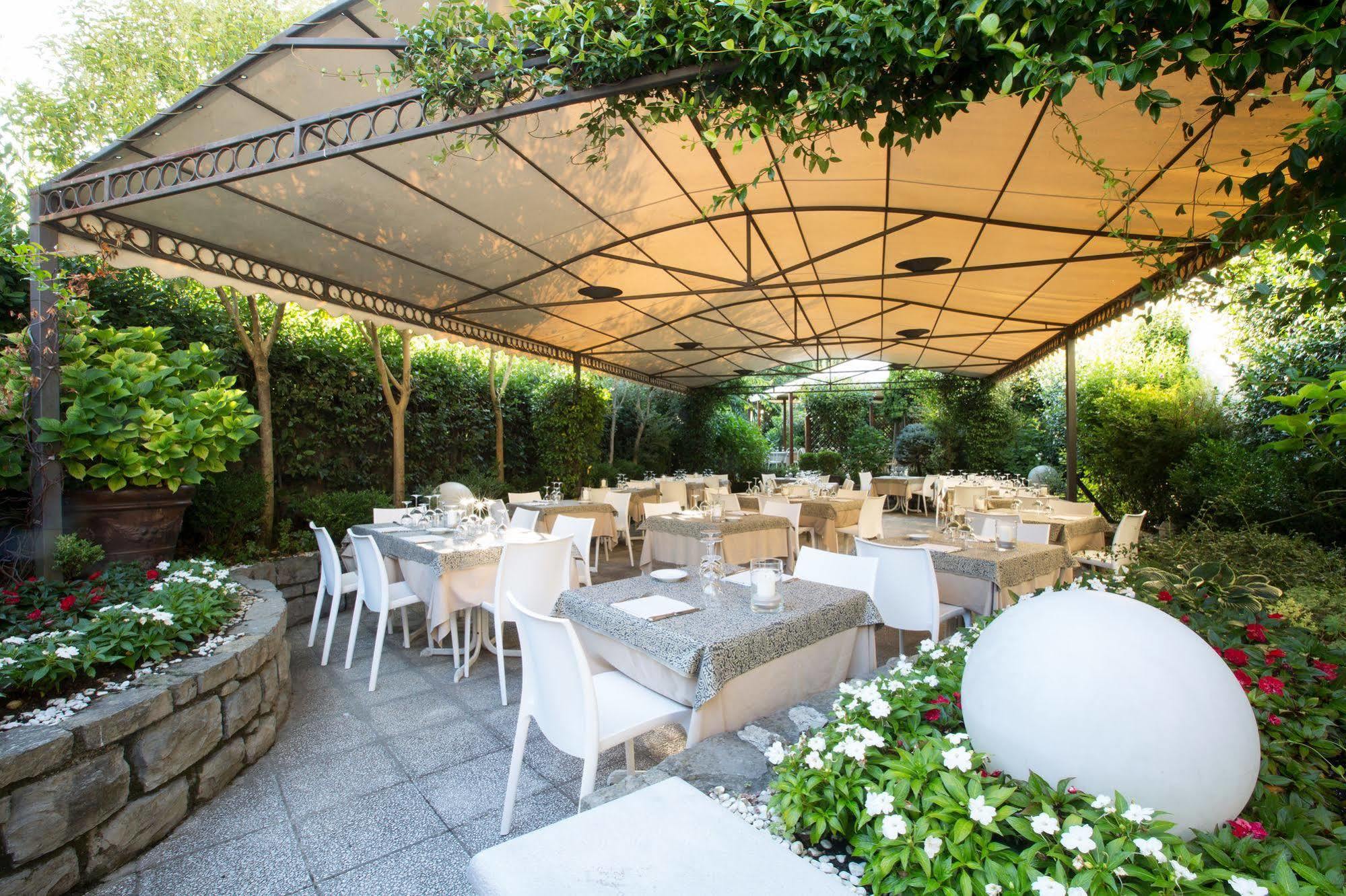 Albergo Giardino Cernobbio Kültér fotó